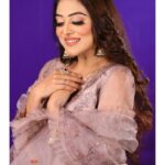 Falaq Naaz Instagram - Life won’t sparkle unless you Do✨ . . . Outfit-: @afiasheikh40 Accessories-: @the_jewel_gallery Mua-: @makeup_by_aasiyakashmiri 📸-: @sn_photografy_06 . . . #instapost #instacollab #outfits #picoftheday #fashion #actress #styling #blogger #influencer #actress #collaboration #trending #explore #indian #explorepage #falaqnaaz #dailypost #picoftheday #lookoftheday #chikankari #dress #clothing #brand #vocalforlocal #pakistani