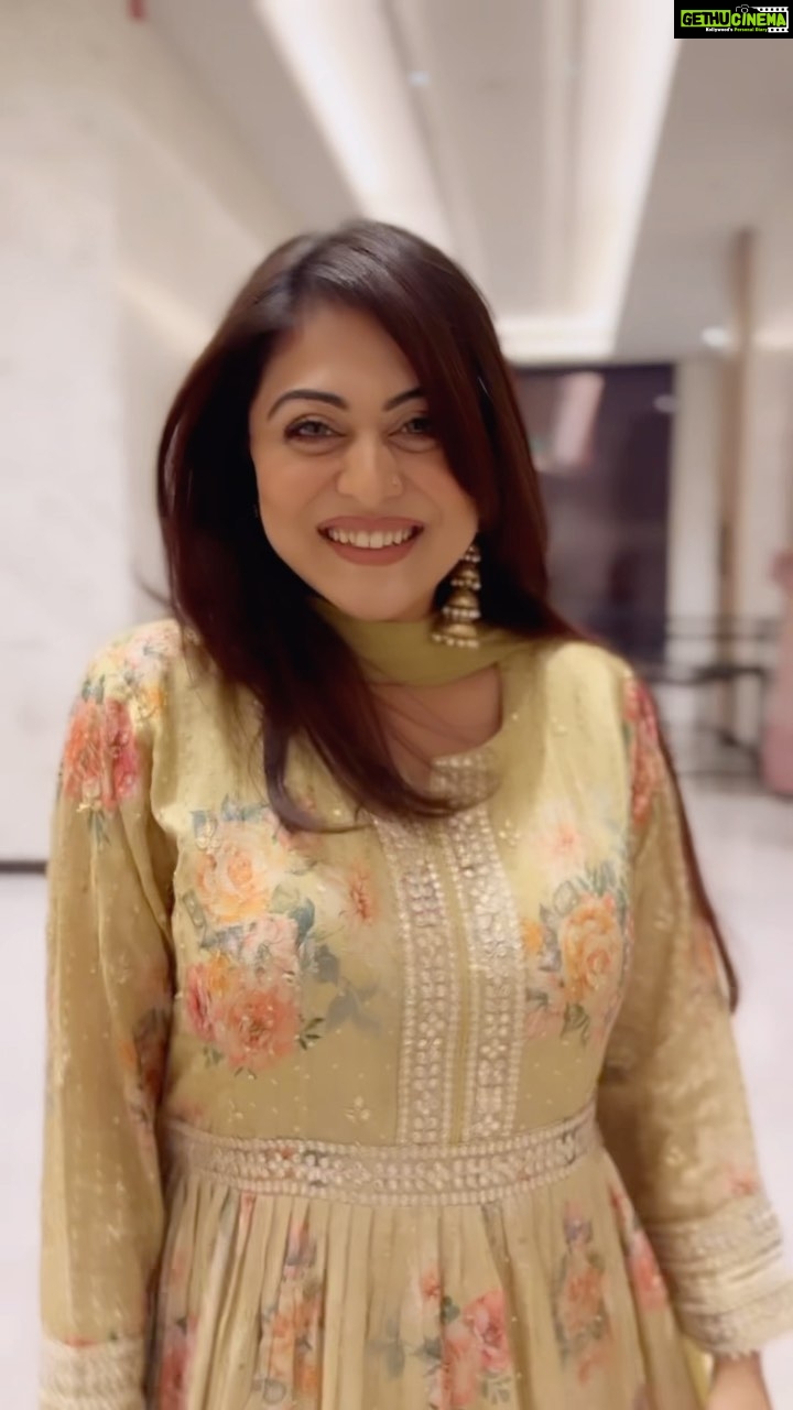 Falaq Naaz - 16.9K Likes - Most Liked Instagram Photos