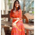 Falaq Naaz Instagram - 🧡🧡🧡 . . . Outfit-: @halffull__halfempty . . . #instapost #instacollab #outfits #picoftheday #fashion #actress #styling #blogger #influencer #actress #collaboration #trending #explore #indian #explorepage #falaqnaaz #dailypost #picoftheday #lookoftheday #dress #clothing #brand