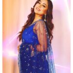 Falaq Naaz Instagram - Love light peace💫✨🪔 #happydiwali . . Wearing-: @falsheb Accessories-: @the_jewel_gallery #happydiwali . . . #instapost #diwali2022 #celebration #festivevibes #festival #sareelook #falaqnaaz