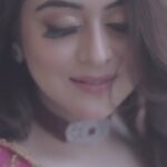 Falaq Naaz Instagram - 💖 . . . 📸- @prithvi_singh_photography_ Makeup-: @makeupartistshifa Jewellery-: @the_jewel_gallery #trendingreels #instagram #viral #reelsinstagram #shehnaazgill #song #foryou #explore #shots #falaqnaaz #slomo #photoshoot #