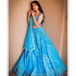 Falaq Naaz Instagram - Phase by phase,she becomes the moon of her sky✨🧿💙🦋 . . Outfit-: @falsheb 💎💍-: @the_jewel_gallery Mua-: @makeupartistshifa 📸-: @prithvi_singh_photography_ . . . #instapost #instacollab #outfits #picoftheday #fashion #actress #styling #blogger #influencer #actress #collaboration #trending #explore #indian #explorepage #falaqnaaz #dailypost #picoftheday #lookoftheday #festivewear #festivevibes