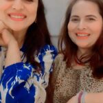 Falaq Naaz Instagram - batao kaun kiski mammy hai🤪 . . . #trendingreels #comedy #viralvideos #explorepage #foryou #falaqnaaz #motherdaughter #duo