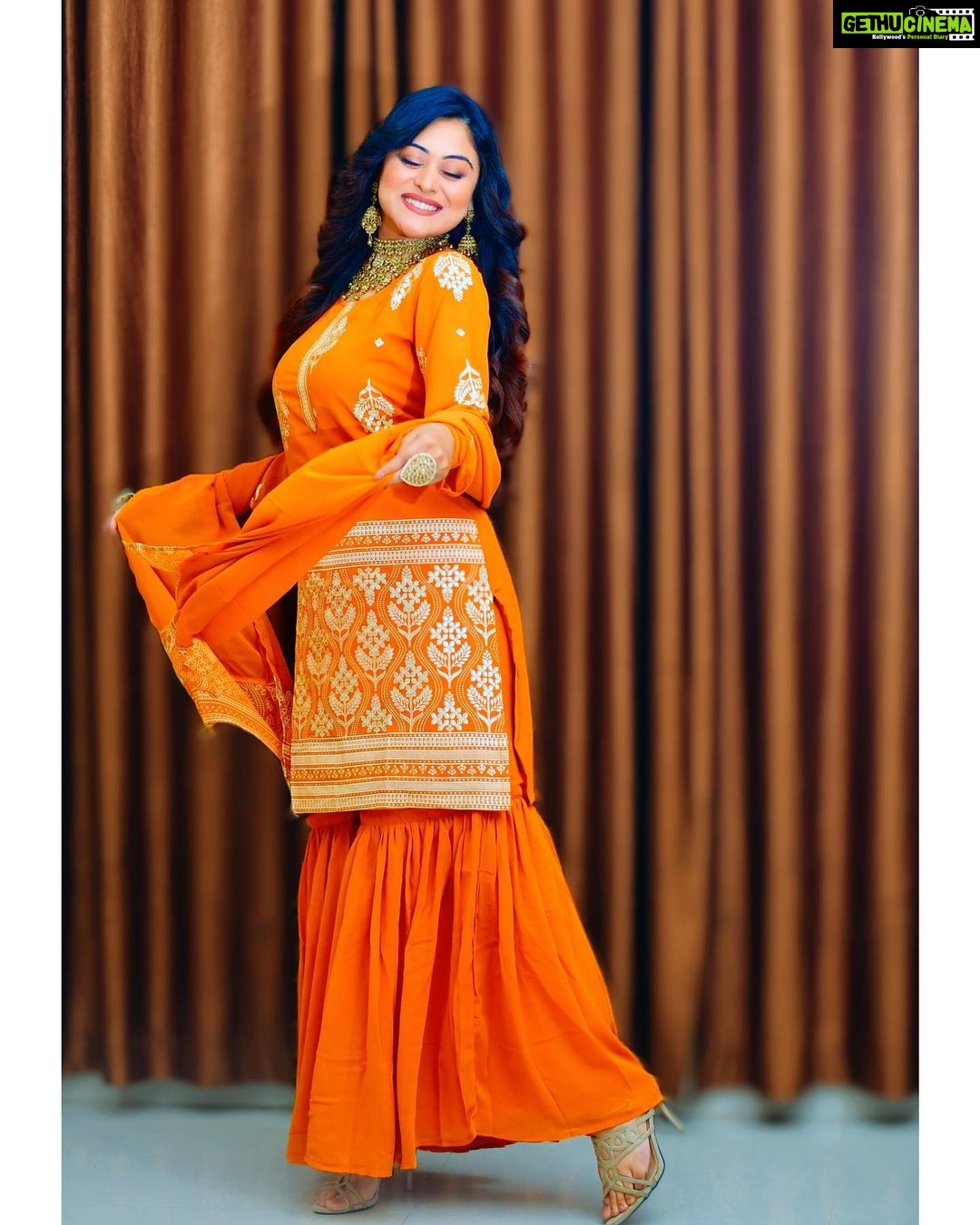 Falaq Naaz Instagram - ๐ซ๐ซ . . Outfit-: @jompers_fashion managed by-: @sugandhevents Jewellery-: @the_jewel_gallery Hair by-: @makeupstoriesbyshikha ๐ธ-: @ashvinpatle_ . . . #instapost #instacollab #outfits #picoftheday #fashion #actress #styling #blogger #influencer #actress #collaboration #trending #explore #indian #explorepage #falaqnaaz #dailypost #picoftheday #lookoftheday #dress #clothing #brand #vocalforlocal