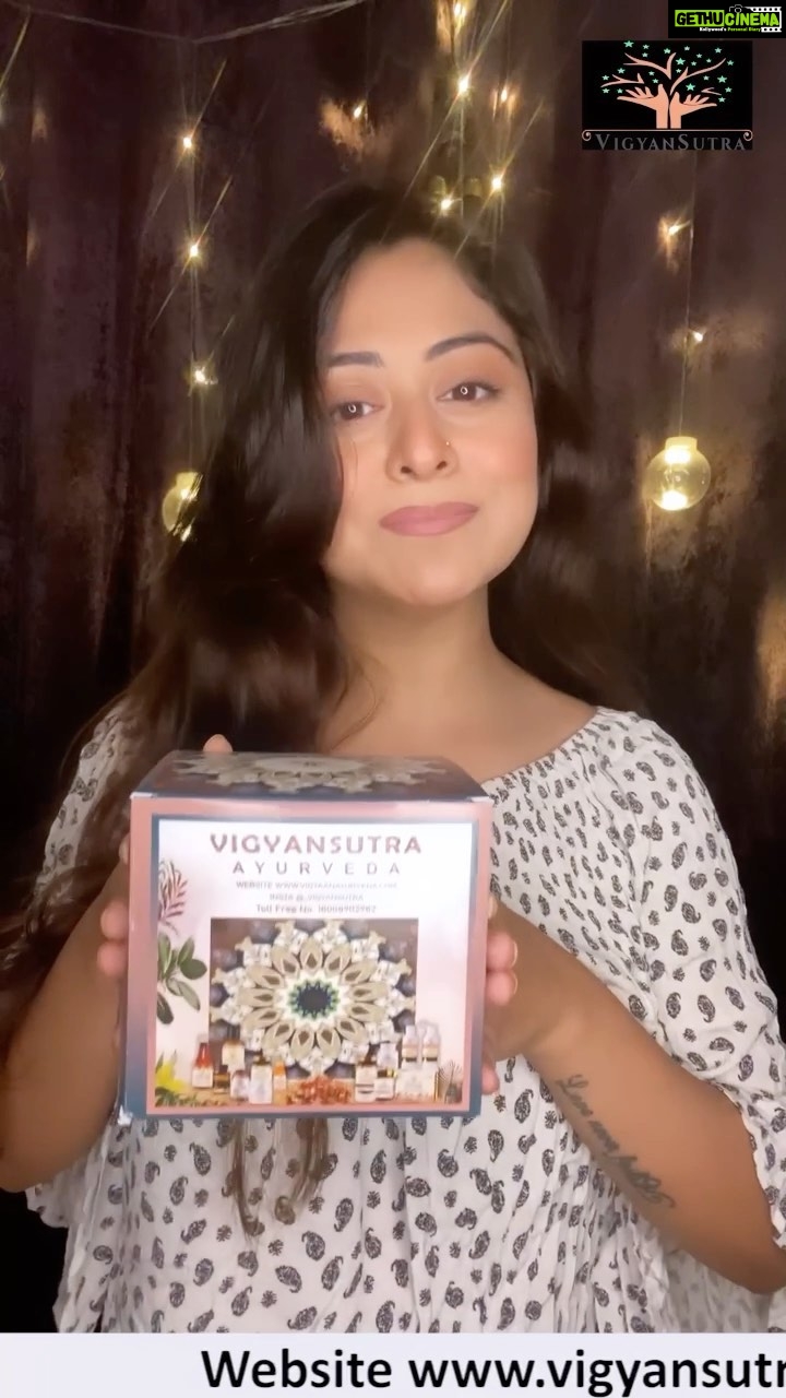 Falaq Naaz Instagram - Time to go back from where we started : Ayurveda 🌸 For chronic health related problems go in for holistic healing system and lifestyle approaches 🧘 with @_vigyansutra_ To explore more, visit their website : www.vigyansutra.in www.vigyansutra.com #ad #instagood #reelitfeelit #falaqnaaz #trendingreels #viral #explorepage #healthyfood #influencer