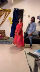 Falaq Naaz Instagram - My brother is the best Dancing partner I can ever have😍 True sibling goals @sheezan9 Watch till the end 🥰🤗😅😂 . . . #reelitfeelit #siblings #siblingsgoals #brothersisterlove #trendingreels #dance #foryou #explore #viral #reels #sheezan #falaqnaaz #bollywood #songs