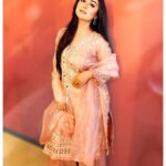 Falaq Naaz Instagram - Glow baby✨ . . . Wearing-: @asmicollections . . . #organza #suit #instapost #instacollab #outfits #picoftheday #fashion #actress #styling #blogger #influencer #actress #collaboration #trending #explore #indian #explorepage #falaqnaaz #dailypost #picoftheday #lookoftheday #dress #clothing #brand #vocalforlocal #pakistani #pakistanilawnsuit