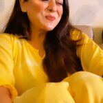 Falaq Naaz Instagram - 🙈🙈🙈 . . . #falaqnaaz #reelitfeelit #comedy #trending #trendingreels #viral #reels #instagram #foryou #explore