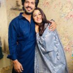 Falaq Naaz Instagram - Always with him standing tall and strong no matter what! Beshak Allah sabki niyat se waqif hai 🤲🏻 Sabr🤲🏻❤️