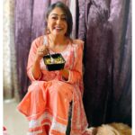 Falaq Naaz Instagram - Happiness is food😍🤤 . . . Outfit-: @designer_libaas_house . . . #instapost #instacollab #outfits #picoftheday #fashion #actress #styling #blogger #influencer #actress #collaboration #trending #explore #indian #explorepage #falaqnaaz #dailypost #picoftheday #lookoftheday #dress #clothing #brand #vocalforlocal #pakistani #cottonlawn #pakistanilawnsuit
