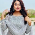 Falaq Naaz Instagram - 🤍 . . . Outfit-: @farhan_collection1 . . . #falaqnaaz #pictures #picoftheday #ootd