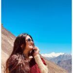 Falaq Naaz Instagram – Happiness is mountains ✨
.
.
.
#ladakh 💙 Khardung La, Leh