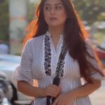 Falaq Naaz Instagram - 💛🤍🖤 . . . #reelsinstagram #trending #instagram #falaqnaaz #explorepage✨ #viral #réel #reels #foryou #songs