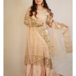 Falaq Naaz Instagram - ✨💫 . . . Outfit-: @asbaabofficial Makeup-: @zk_bridal_studio_and_academy Pc-: @sn_photografy_06 . . . #bridallook #outfits #instapost #instacollab #outfits #picoftheday #fashion #actress #styling #blogger #influencer #actress #collaboration #trending #explore #indian #explorepage #falaqnaaz #dailypost #picoftheday #lookoftheday #dress #clothing #brand