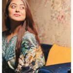Falaq Naaz Instagram - Light amidst chaos 💫 . . . Kaftan-: @es_fabric_collection . . . #instapost #instacollab #outfits #picoftheday #fashion #actress #styling #blogger #influencer #actress #collaboration #trending #explore #indian #explorepage #falaqnaaz #dailypost #picoftheday #lookoftheday #kaftan #dress #clothing #brand