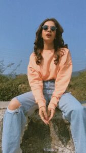 Fenil Umrigar Instagram - @vaire.official