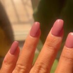 Fenil Umrigar Instagram – Hello new nails🌻 

Use the coupon code “B500EXQM” (valid in Mumbai) and get 500/- off on the service at the time of billing. @exquisesalon 

#exquisesalon #exquisesalons