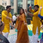 Fenil Umrigar Instagram - 😎💃🙈😂😆 #haldiceremony #tushar&jyoti 👫