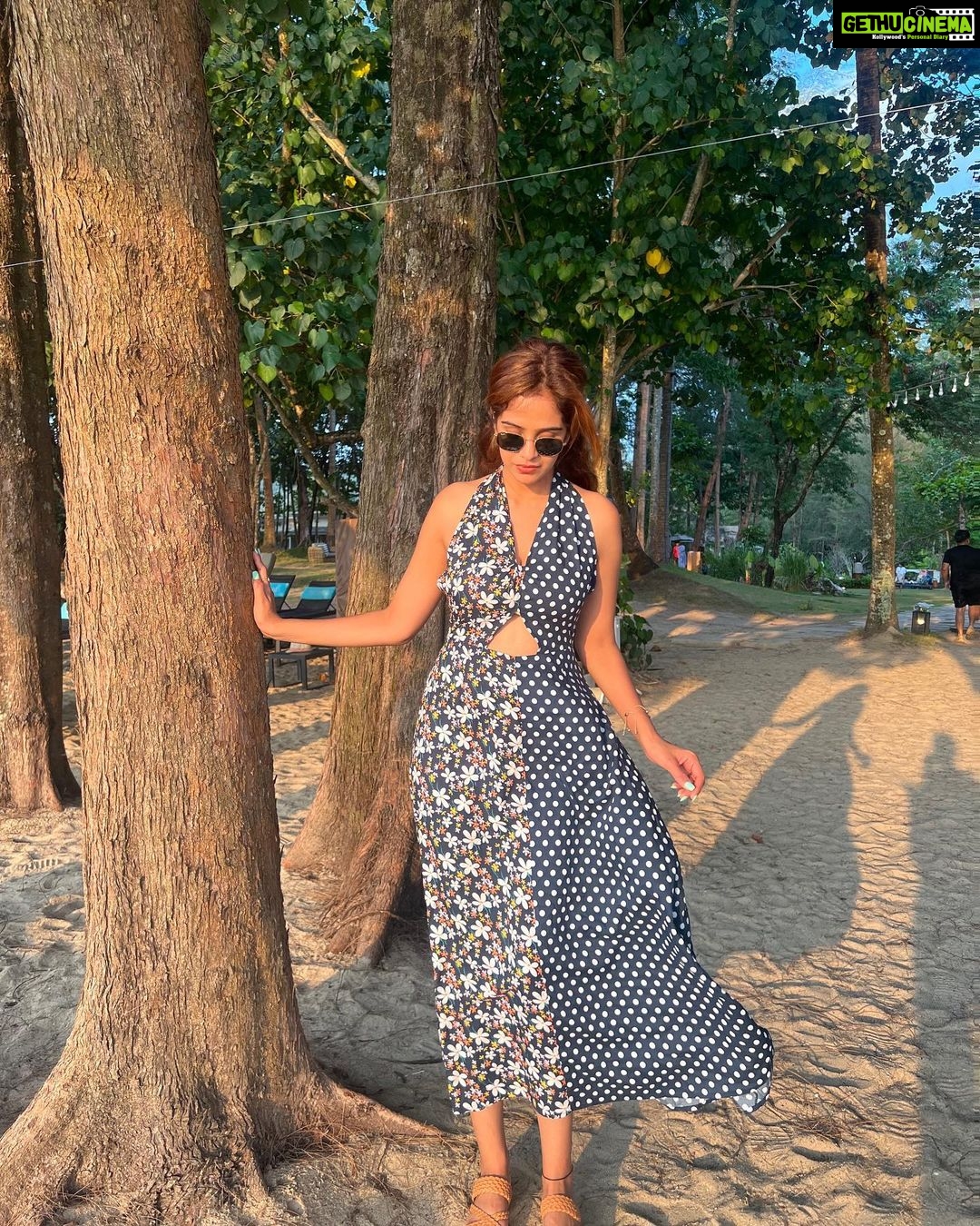 Fenil Umrigar Instagram - Sunsets are beautiful πΈπ Avani+ Khao Lak Resort