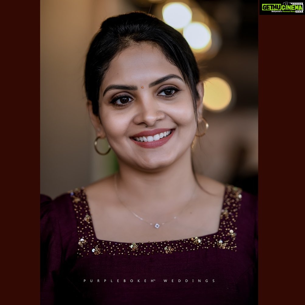 Gayathri Arun Instagram - 🥰 ❤️🥰 #inauguralday #picoftheday #gayathriarun Costume @merakibynancyabraham 📸 @_sangeethsiva