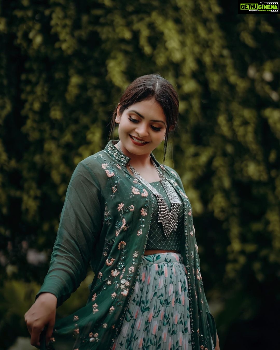 Gayathri Arun Instagram - 🧚🏼♂️🧚🏼♂️ Happy morning insta fam❤️