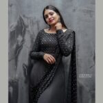 Gayathri Arun Instagram - Mysterious allure embodied in black 💫🖤 📸 @unniharidas43 MUA @amal_ajithkumar Styling @doms.2010 Costume @zara_designs_thodupuzha