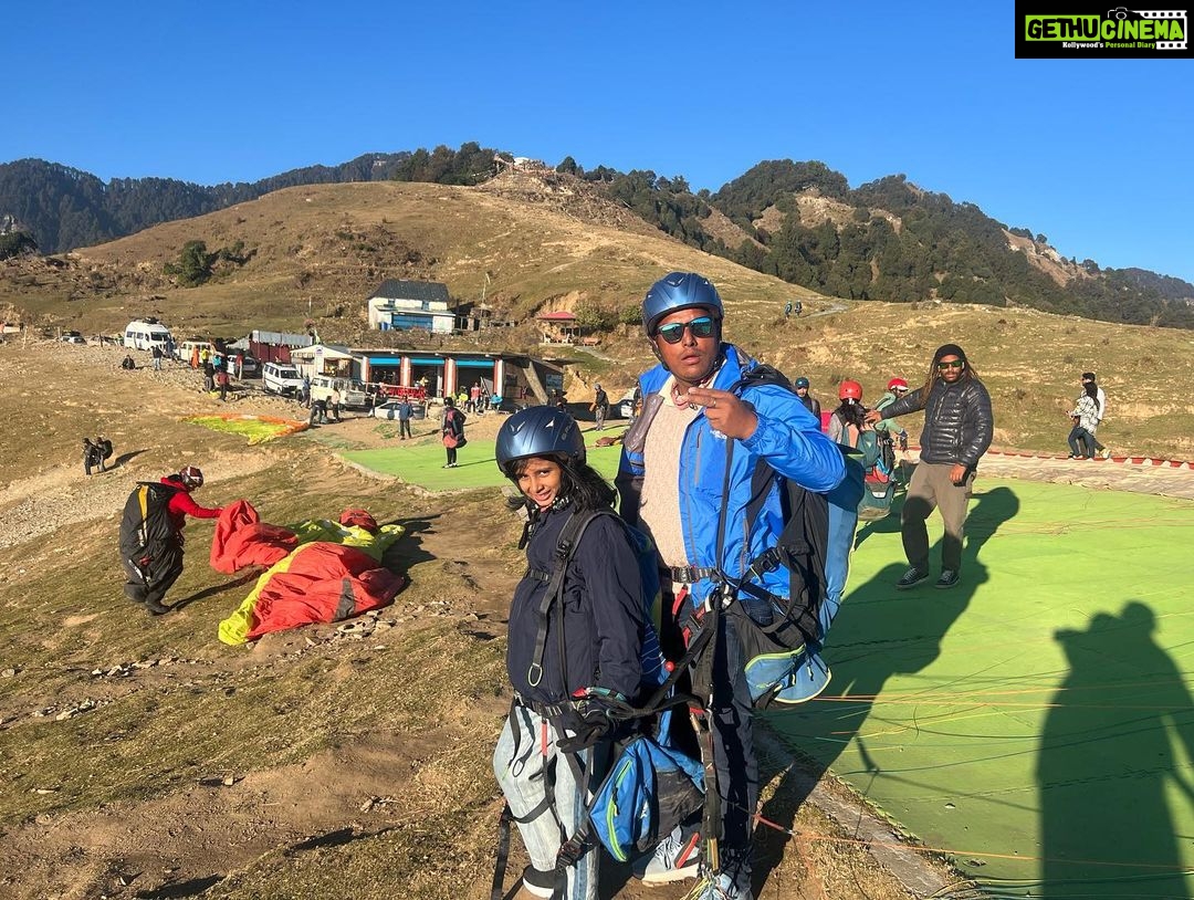 Gayathri Arun Instagram - Bucket list checked off!!👍 #paragliding #birbillingparagliding #asiashighestparaglidingsite #kallus #travelvlog #lifestorieswithgayathriarun #gayathriarun