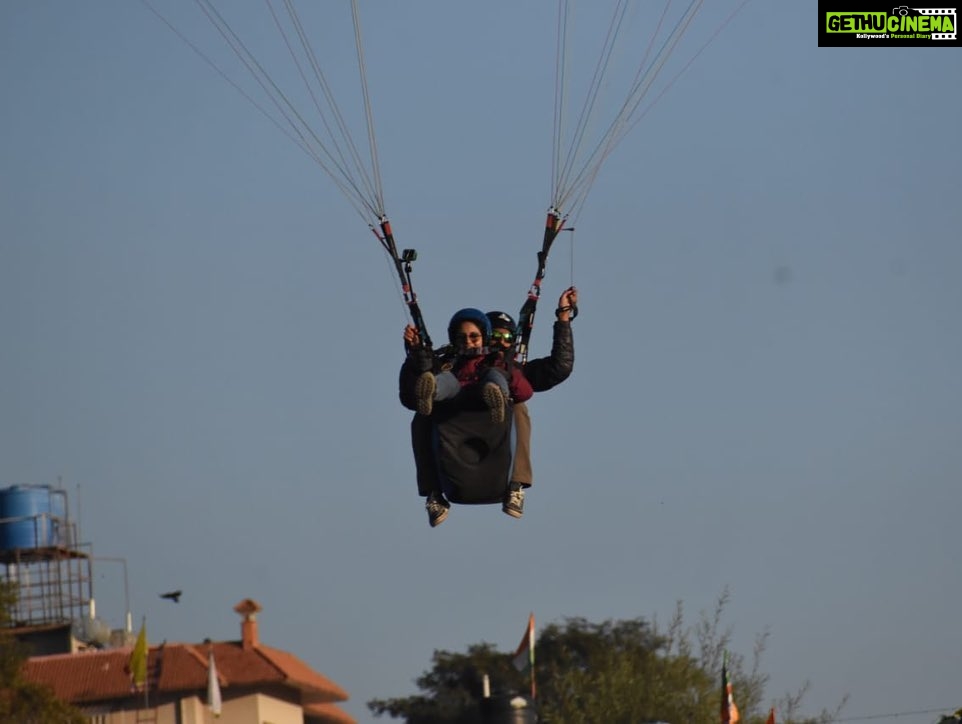 Gayathri Arun Instagram - Bucket list checked off!!👍 #paragliding #birbillingparagliding #asiashighestparaglidingsite #kallus #travelvlog #lifestorieswithgayathriarun #gayathriarun