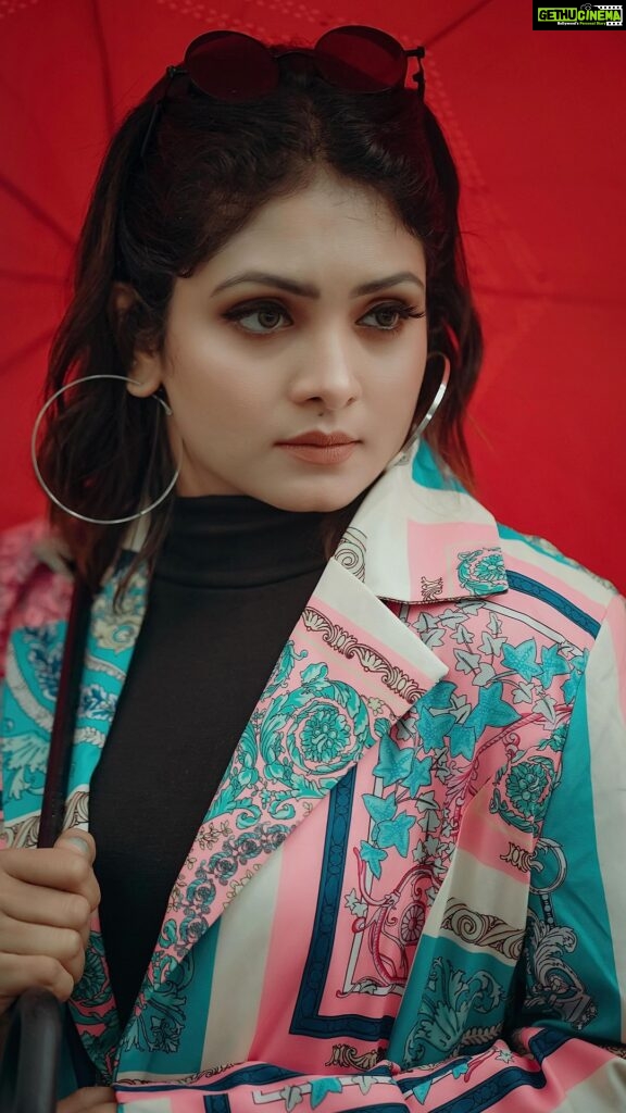Gayathri Arun Instagram - ✨ @gayathri__arun 💕 Mua @ravishing_box Styling @tessaannkoshy Outfit @zawe.calicut Videography @rd_stories93 #gayathriarun#actress#celebrityshoot#mua#makeup
