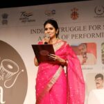 Gayathri Arun Instagram - Bliss of Siva!! Some pictures from yesterday’s event organised by Sivam magazine and @rhythm_bhara in association with Central Ministry of Cultural affairs. Blessed to be a part of such an auspicious event🙏❤️ Draped in @byhand.in jewellery @abharanashaala #sivammagazine #rhythmbhara #culturalministry #centralgovernment #azadikaamritmahotsav