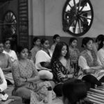 Gayathri Arun Instagram - These photos are the reminder of a truly unforgettable experience, Navarasa Sadhana. A workshop conducted by dearest Guru Venu Ji, which was full of activities designed to help us further our acting skills. It include the lessons on the fundamentals of acting through Navarasas and Vyabhichari Bhavas. The practice sessions, improvisations, the stories of Guruji, and the extremely talented peers - what more could one ask for? The whole process was made even more enjoyable by the amazing atmosphere of the workshop at Natanakairali. Venu G created a warm and welcoming environment, where everyone felt comfortable to express themselves and take risks. Thank you @natanakairali, Venuji, Nirmala teacher, @kapilavenu and all my dear batch mates.. miss u all❤️🙏 📸 @manojparameswaran #NavarasaSadhana #ActingWorkshop #ActingSkills #Theatre #selfevolution #PerformingArts #ActorLife #ActorsLife