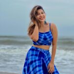 Hamida Khatoon Instagram - ThalassoPhile ♾💙 #hamida #hamidakhatoon #queenofhearts #smilingqueen #nature #infinity