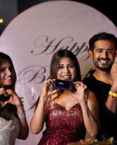 Hamida Khatoon Instagram - Love you all ♾❤️

📸 @portraitsbyprudhviraj 

Earring’s : @amaridesigns 

Event by : @partysmart_5 

@anchorravi_offl 
@nitya.saxena1186 
@bindu_madhavii 
@ariyanaglory 
@priyaartist @iamswetaavarma 
@maheshvitta 
@anchorshiva 
@actorvishwaa_official 
@anilrathod1 
@priyankasingh.official_ 
@jaswanth_jessie