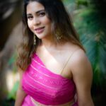 Hamida Khatoon Instagram – 💕

💃 Outfit : @navya.marouthu 
🤝 outfit PR : @navneeth_bhansali 

Photographer: @addiction_to_1.8f 

#hamida 
#pink 
#love 
#infinity 
#instagram