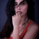 Harshita Gaur Instagram - Write a caption….. . . . 📸 @mainaurmeracamera 💄 @punya.makeupandhair 👗 @aggarwalharshitaofficial