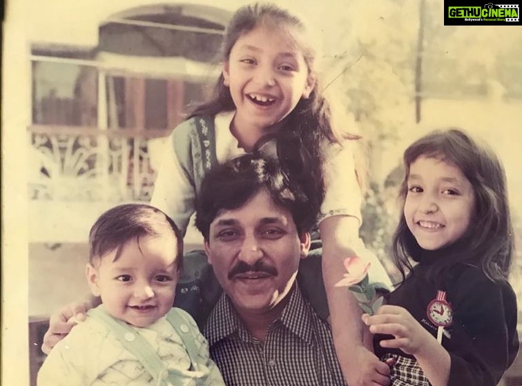 Harshita Gaur Instagram - Papa ♥️! #happyfathersday