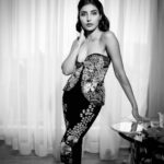 Harshita Gaur Instagram – ♟🤍