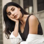 Harshita Gaur Instagram – Caption please?
.
.
📸 @iviveka