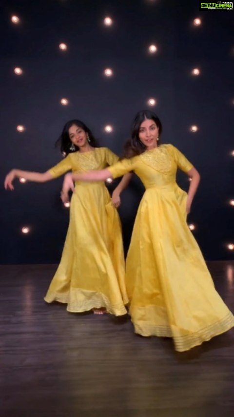 Harshita Gaur Instagram - Afreen Afreen 💛 Finally we could meet and shoot again, I taught her the routine in an hour, and we shot this video the next hour, she pulled this off so gracefully @harshita1210 . A big thanks to this man @rohitmandrulkar it wouldn't have been possible without you🌟 . Choreography By Me Outfits by @panishaofficial Location @mantras11official Ps. This is our second collab together, the first one was sun saathiya, and I still recieve beautiful covers of that choreography. . #feelitreelit #reelitfeelit #semiclassical #bollyclassical #khyatijajoo #khyatijajoochoreography #dancereel #afreenafreen #rahatfatehalikhan #mominamustehsan #cokestudio #harshitagaur