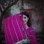 Harshita Gaur Instagram - #kasturi absorbing all the love ♥️🌻 . 📸 @iviveka #jehanabad #jehanabadonsonyliv
