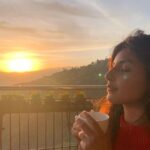 Harshita Gaur Instagram – Throwback to this amazing time @apoorva_srinivasan @tarakatyayini #sikkim #baichungbhutia #throwbackthursday #photodump