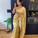 Harshita Gaur Instagram - Saree ♥️ . . MUA @ruchikadasofficial bhabhiiii 😘