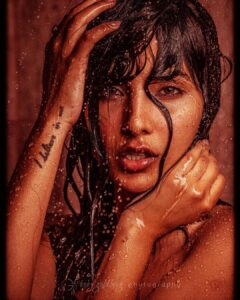 Harshita Gaur Instagram - Pic your fav ! 🚿 
.
.
@corygoldbergphotography 
#waterworks #harshitaxcory