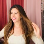 Hiba Nawab Instagram - Bas yun hi 🥰