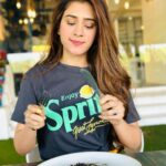 Hiba Nawab Instagram - Shades of happiness 🫶🏻