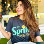Hiba Nawab Instagram - Shades of happiness 🫶🏻