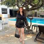 Hiba Nawab Instagram - 🖤
