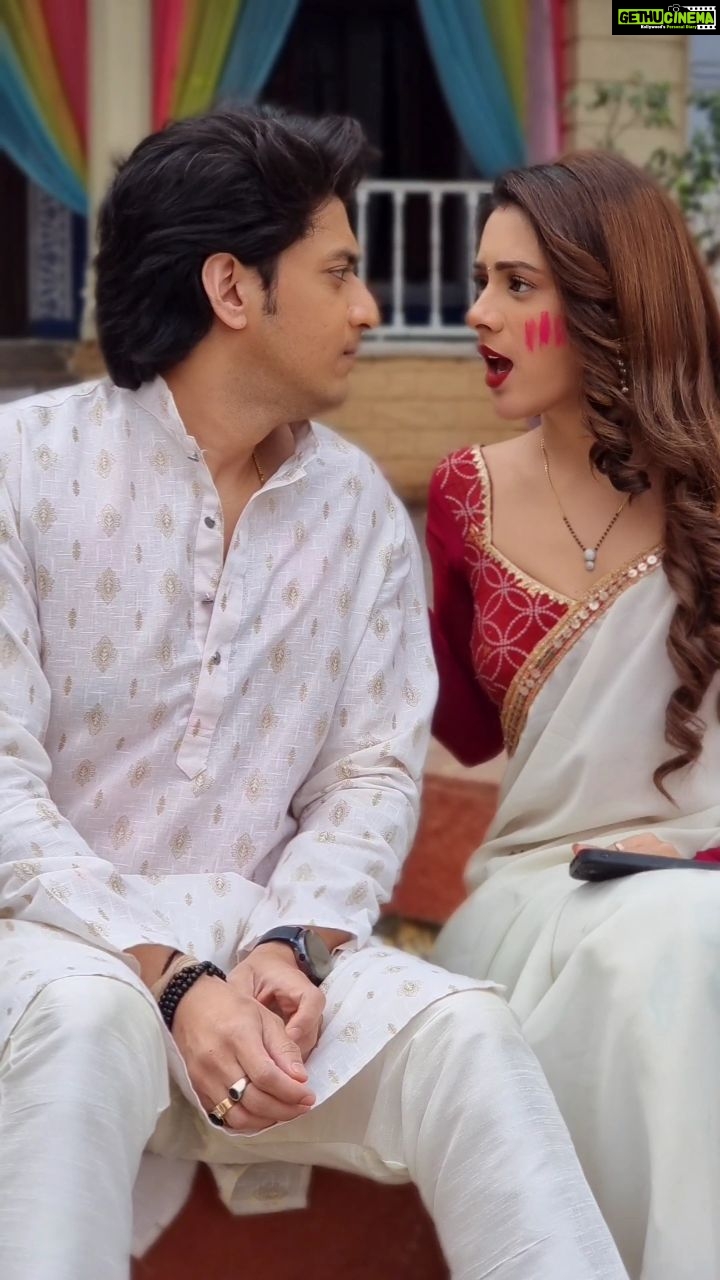 Hiba Nawab Instagram - Albelaapanti paagalpanti #BTS . . 🎥 : @shaheernsheikh . #onsetmasti #nibbanibbimemes #nibbanibbi #reels #funnyvideos #funnyreels #trendingreels #viralreels #viral #trending