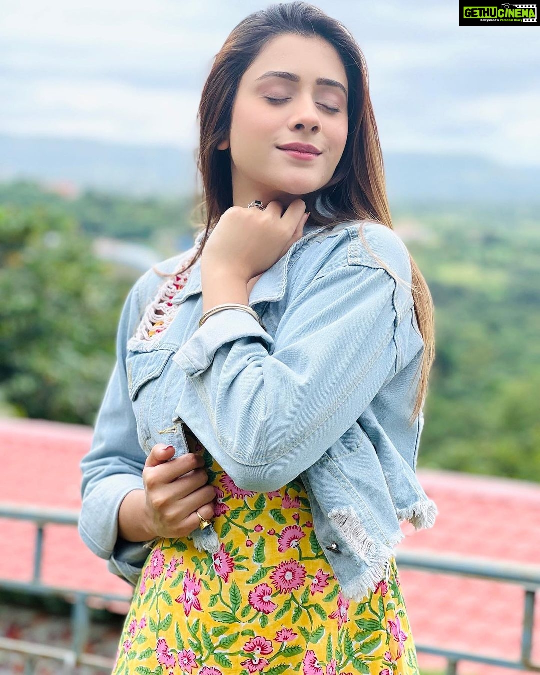Hiba Nawab Instagram - Be you♥️ Truly & unapologetically you!