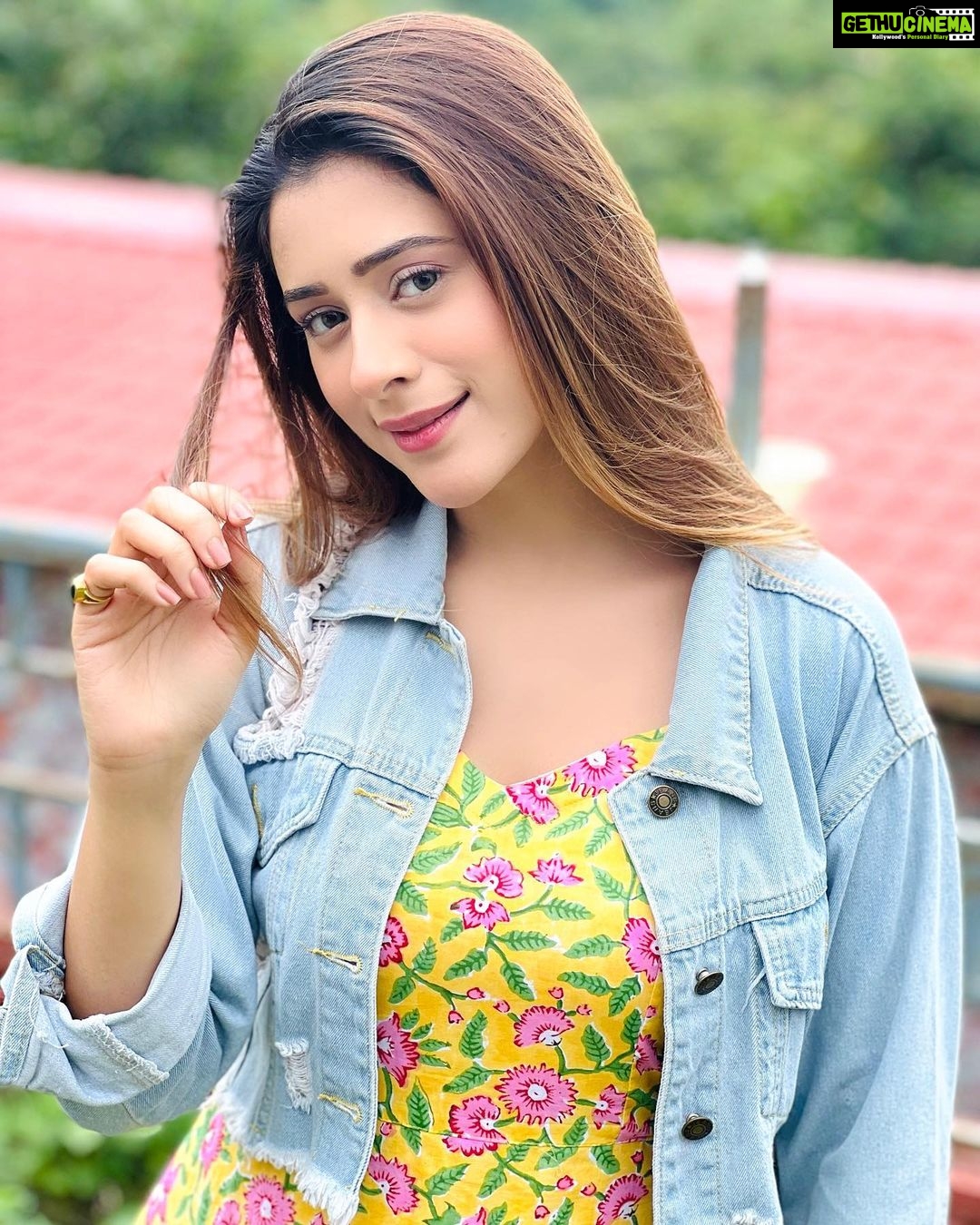 Hiba Nawab Instagram - Be you♥️ Truly & unapologetically you!